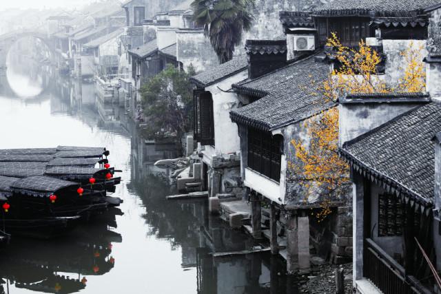 上大学前打耳洞会让人觉得不正经吗？游戏画面